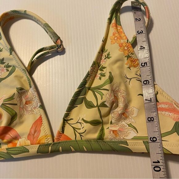 Lulus Rhythm Barbados Light Yellow Floral Print Bikini Top swimsuit non padded L - Picture 5 of 7